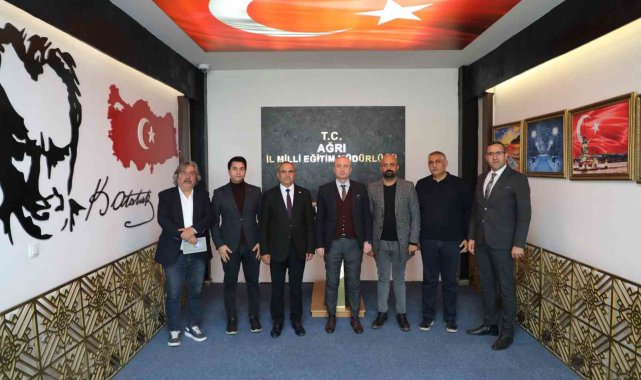 Ağrı İl Milli Eğitim Müdürü Kökrek, özel öğretim kurumlarıyla bir araya geldi