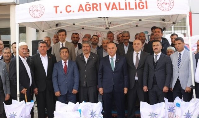 Ağrı'da yüzde 70 hibe ile 300 ton sertifikalı buğday tohumu dağıtıldı