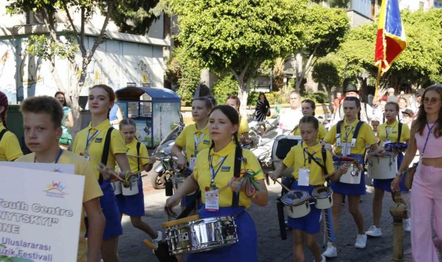 Alanya'da dans ve müzik dolu festival