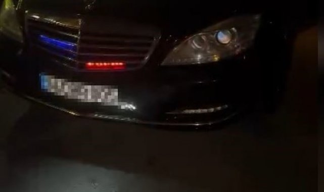 Aracında çakar sistem kurulu sürücü denetimde yakalandı