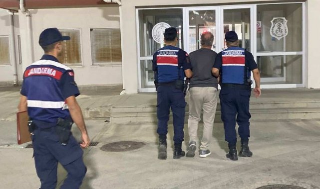 Aydın'da aranan 201 şahıs jandarmaya takıldı