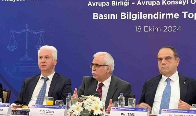 AYM Başkanı Özkaya: "HDP kapatma davasında raportörün incelemesi sürüyor"
