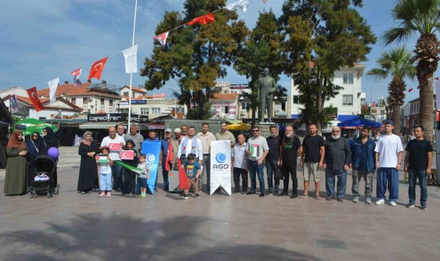 Ayvalık'ta Anadolu Gençlik Derneği'nden İsrail'e sert tepki
