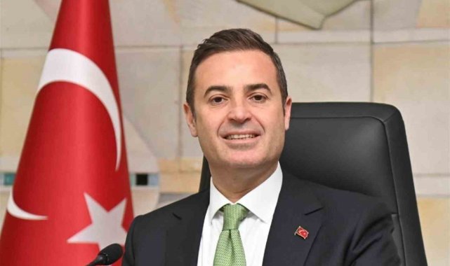 Başkan Akın: "Büyükşehir ekipleri kaza bölgesinde"