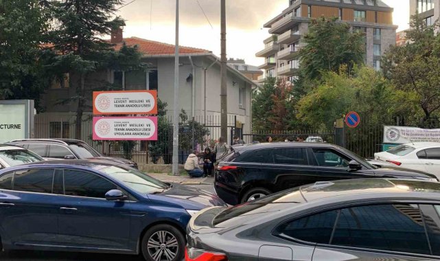 Beşiktaş'ta lisede panik anları: Öğretmen gözaltına alındı