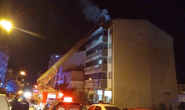 Bilecik'te çatı katında çıkan yangını korkuttu