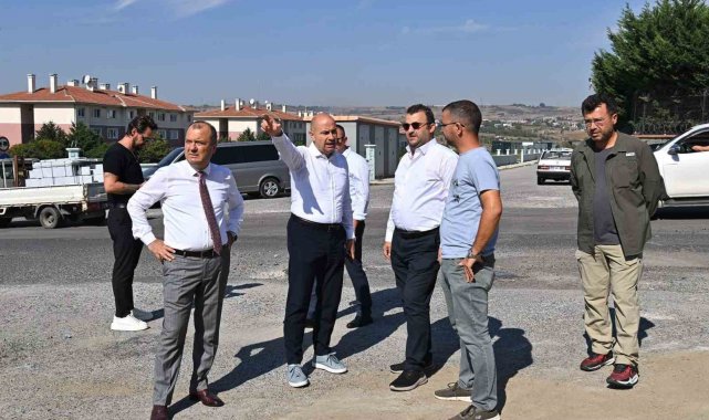 Bir haftada 5 bin 958 ton sıcak asfalt atıldı