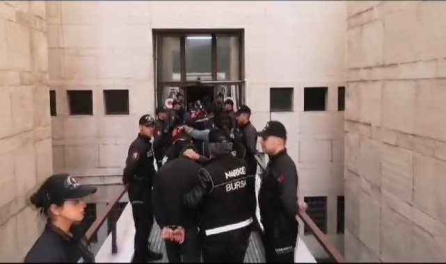 Bursa'da dev uyuşturucu operasyonunda 53 kişi tutuklandı