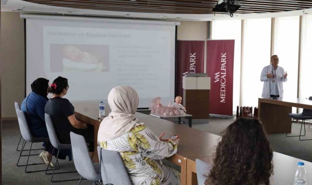 Çocuk Sağlığı ve Hastalıkları Uzmanı Doç. Dr. Ahmet Sami Yazar: "Bebeğin sağlıklı gelişimi için anne sütü şarttır"