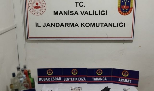 Çok sayıda suçtan aranan şahıslar jandarmaya yakalandı