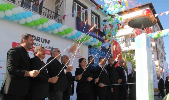 Çorum'un tüm ilçeleri doğal gazla buluştu