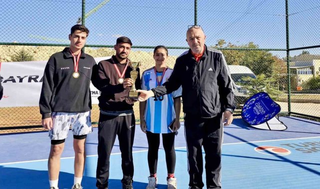Cumhuriyet Bayramı etkinlikleri kapsamında GAÜN'de basketbol turnuvası düzenlendi