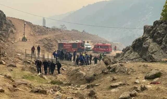 Denizli'deki yangına 7 hava aracı ve 1069 personelle müdahale ediliyor