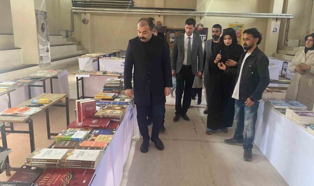 Digor'da 1'inci Kitap Günleri standının açılışı yapıldı