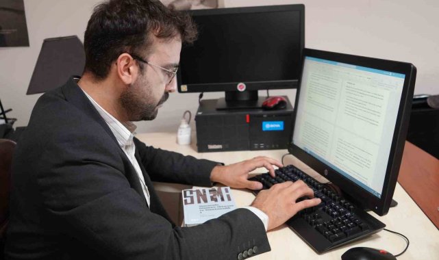 Dr. Ertürk: "Yaptığımız araştırmalarda mesajlar, söylemler ve yerleştirilen göstergeler vasıtasıyla şiddet çocuklarımızı ekiliyor"