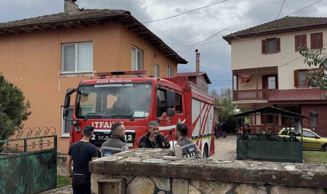 Düzce'de iki mahallede çıkan yangınlar kısa sürede söndürüldü