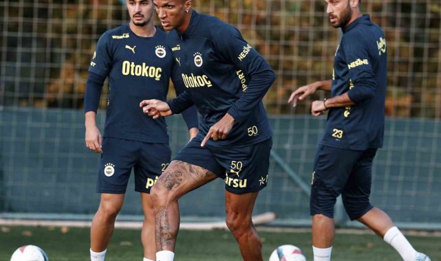 Fenerbahçe, Samsunspor maçı hazırlıklarına başladı