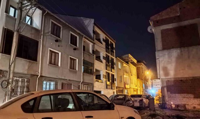 Halı silkelerken terastan düştü