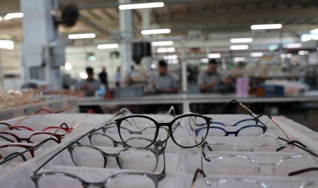 İtalya, Fransa ve Çin'in lider durumda olduğu gözlük sektöründe Diyarbakır'dan 20 ülkeye ihracat yapılıyor