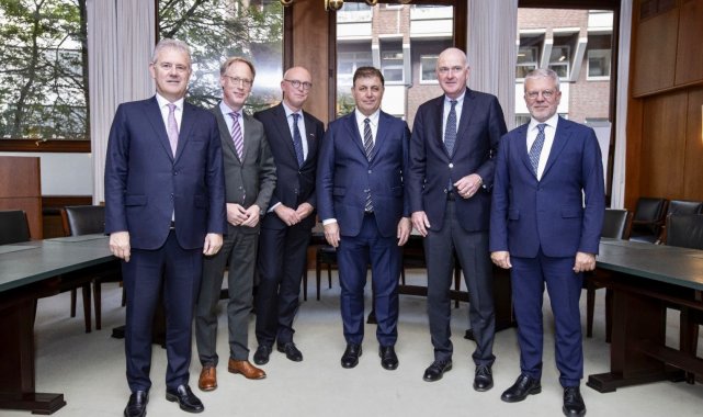 İZTO'dan Bremen'e proje yağmuru
