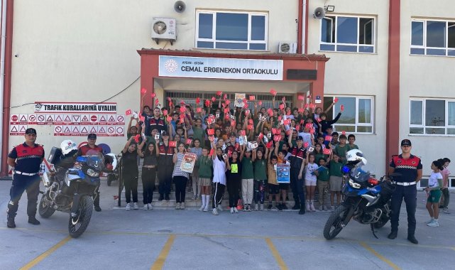 Jandarma Didimli öğrencileri bilgilendirdi