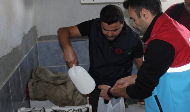Kaçak avlanan balıklar ihtiyaç sahibi aileler ve eğitim kurumlarına dağıtıldı
