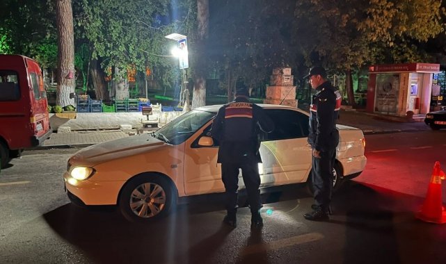 Karacasu'da jandarmadan sıcak nokta uygulaması
