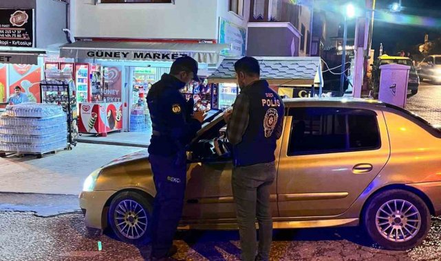 Kastamonu'da hapis cezası ile aranan 3 kişi yakalandı