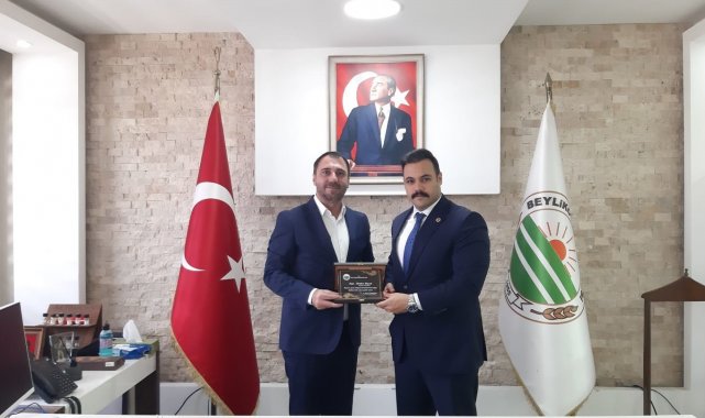 Kaymakam Batuhan Bayrak'tan veda ziyareti