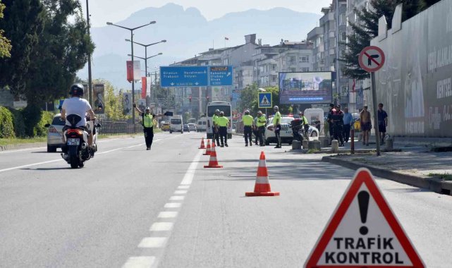 Ordu'da bir haftada 17 binden fazla araç ve sürücüsü denetlendi