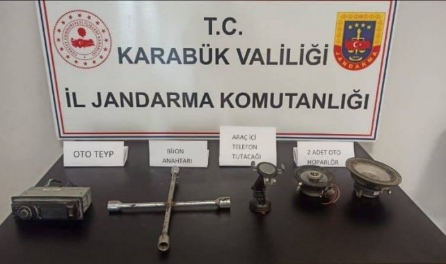 Otodan hırsızlık yapan zanlı yakalandı