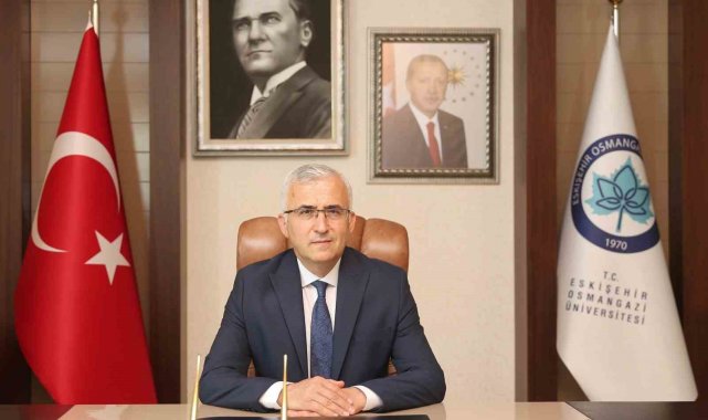 Prof. Dr. Kamil Çolak: "Cumhuriyetimizin 101'inci kuruluş yıl dönümünü büyük bir gururla kutluyoruz"