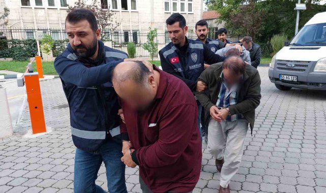 Samsun'da silah operasyonunda gözaltına alınan 4 kişi adliyeye sevk edildi
