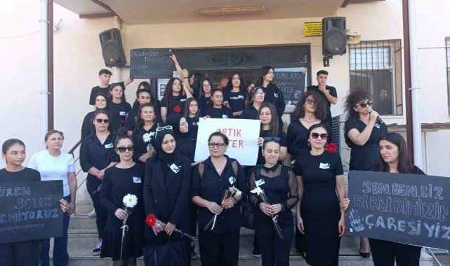 Sarıgöl Hayriye Ertürk Anadolu Lisesi'nden 'Kadına Şiddet Kader Değildir' programı
