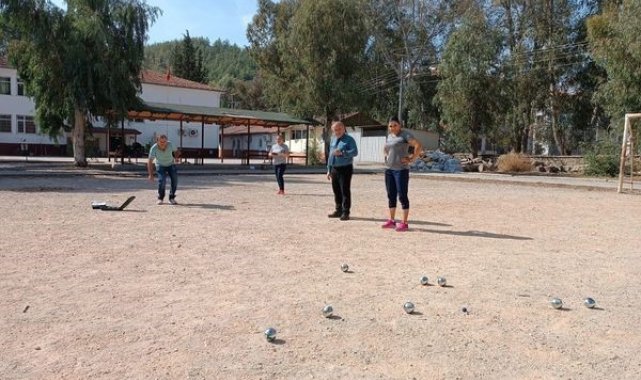 Seydikemer'de bocce turnuvası heyecanı başladı