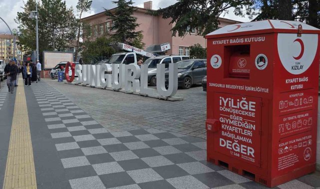 Sungurlu'da ihtiyaç sahipleri için 30 adet kıyafet kumbarası yerleştirildi