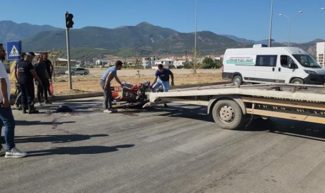 Tırla çarpışan motosikletin sürücüsü hayatını kaybetti
