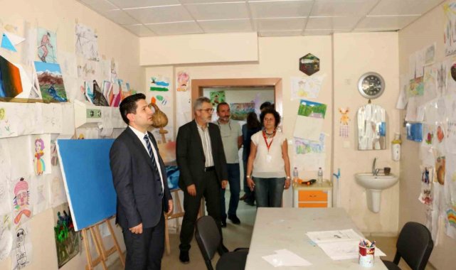 Toplum ve Ruh Sağlığı Merkezi'nde sanat ve sporla ruh sağlığı destekleniyor