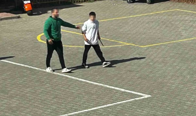 Ümraniye'de müdür yardımcısına bıçak çeken öğrenci gözlem altına alındı