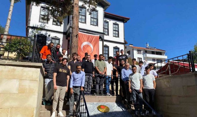 Üniversite öğrencileri Kastamonu'yu gezdi