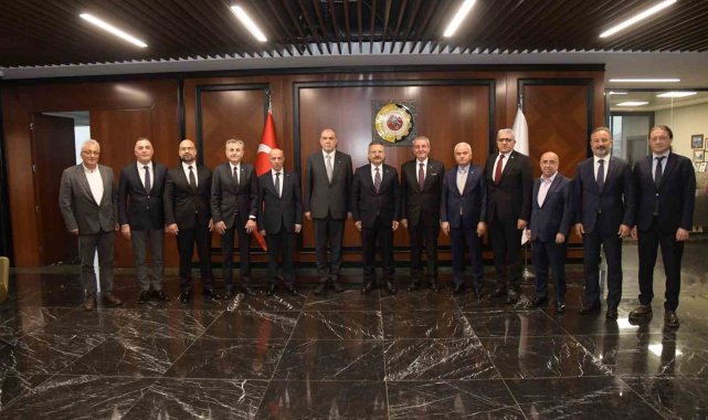 Vali Aksoy ve Başkan Kesikbaş Samsun'da