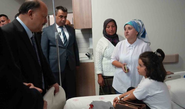 Vali Dallı: "Kazada yaralanan çocuklarımızın hepsinin durumları iyi"