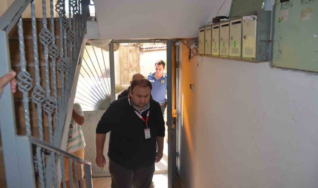 Yaşlı kadının cesedini torunu buldu