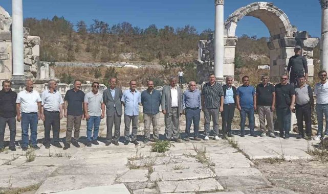 Yatağan, Hakkari'den gelen emeklileri ağırladı
