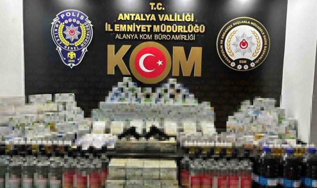 Antalya'da çok sayıda gümrük kaçağı malzeme ele geçirildi, 11 şahsa adli işlem yapıldı
