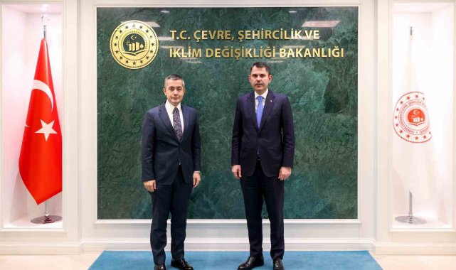 Bakan Kurum, Esenyurt Belediye Başkan Vekili Aksoy'u kabul etti