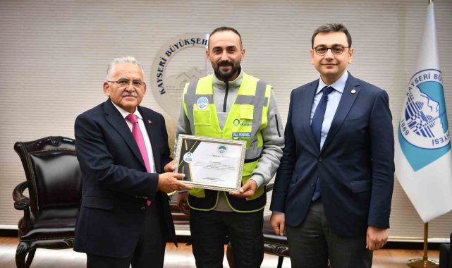 Başkan Büyükkılıç'tan gencin hayatını kurtaran personele teşekkür