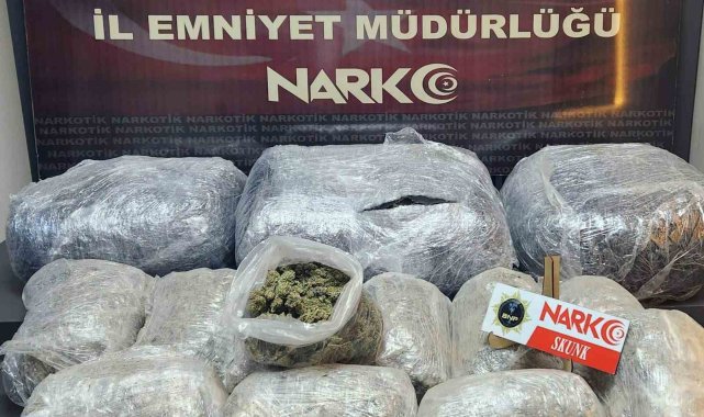 Batman'da bir otomobilde 27 kilo sentetik uyuşturucu ele geçirildi