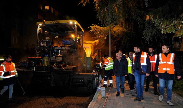 Beşiktaş'ta yol bakım ve onarım çalışmaları devam ediyor