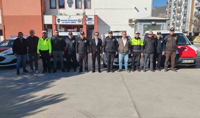 Buıharkent İlçe Emniyetine 2 yeni araç daha katıldı